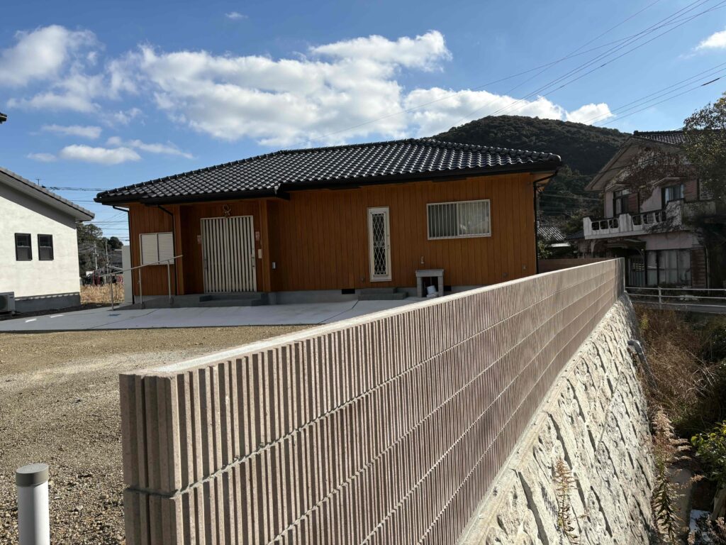 美津島鶏知外観